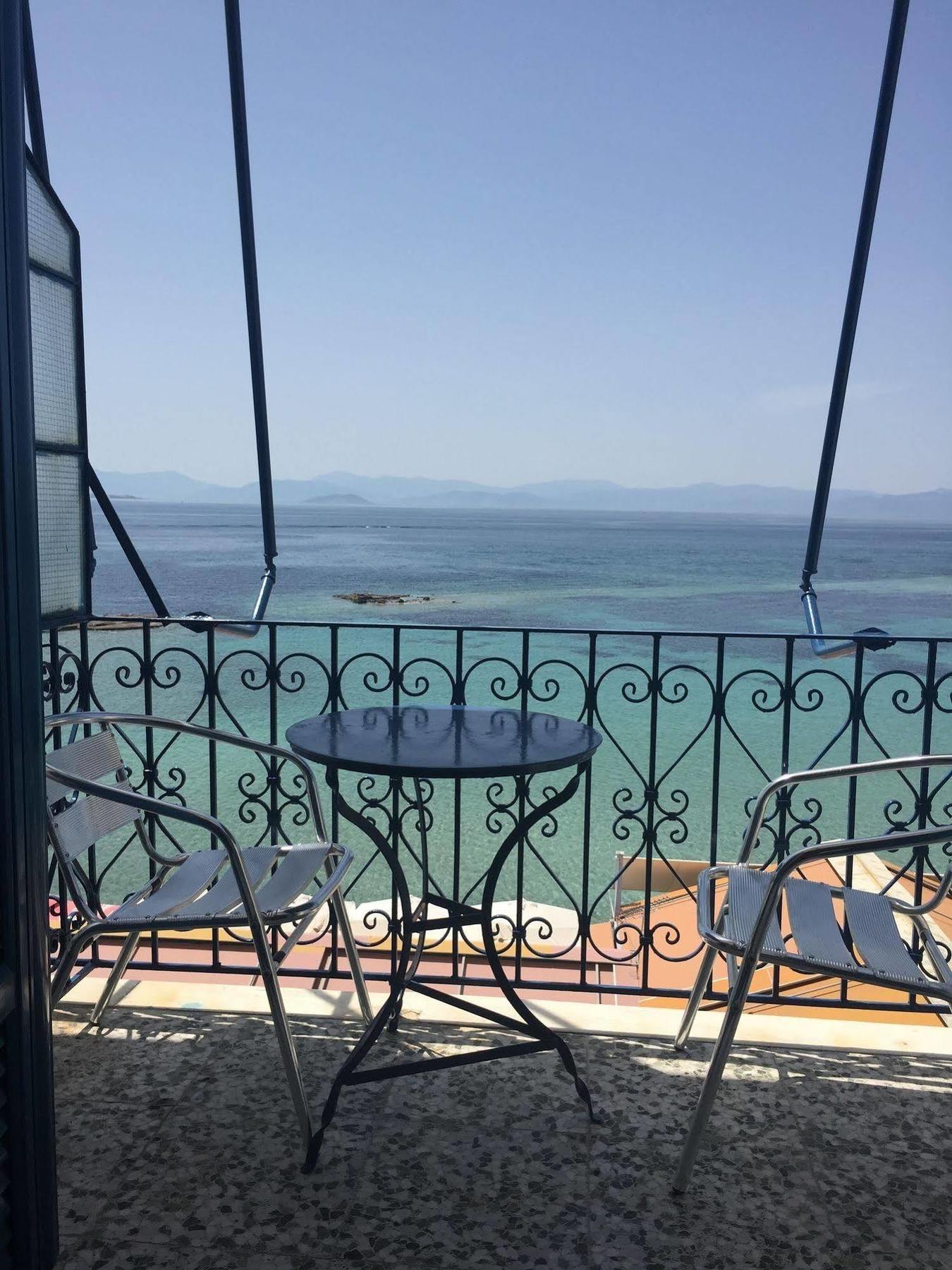 Hotel Areti Aegina Экстерьер фото
